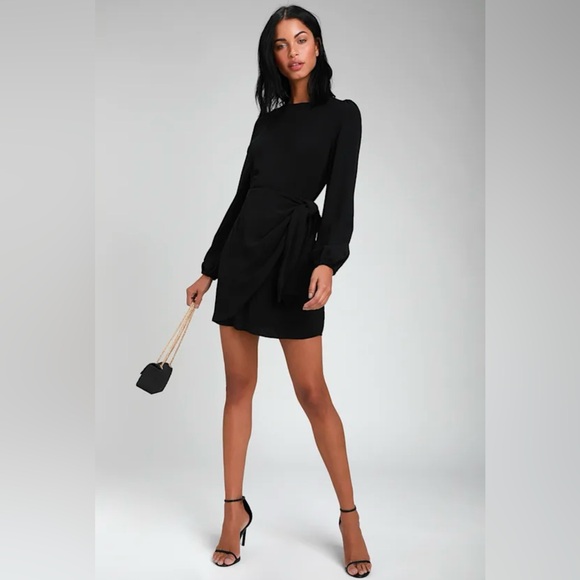 NWT Lulus Believe It or Knot Black Long Sleeve Tie-Front Skater Dress - Size XS - Picture 2 of 16